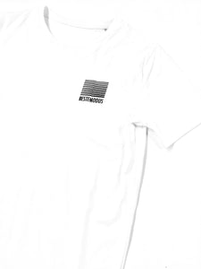 Beste Modus Small Embroidered Logo Shirt (White)